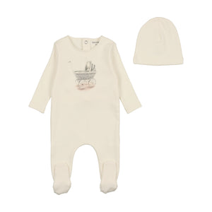 Baby Girl Layette Set | Center Print Carriage  | Snow White Girls | Bee and Dee