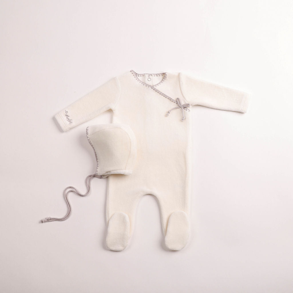 Baby Neutral Footie + Hat | Classic Stitch Velour | Chalk White | Bee and Dee | AW26