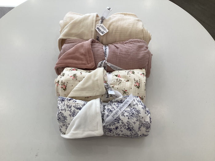 Baby Swaddle | Muslin Velour Swaddle | 3 Colors | Bebe Beaute AW25