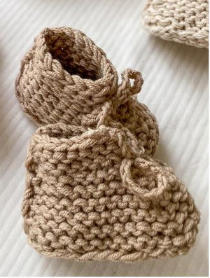 Baby Booties | Hand Knitted | Oat | Petit Evelina